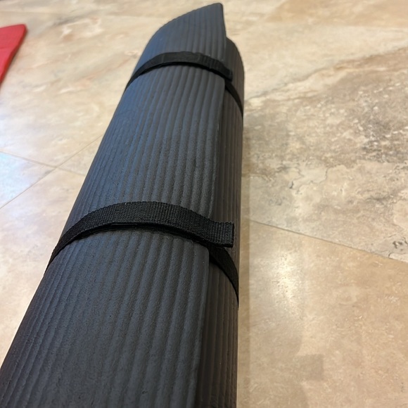 Valeo Yoga Mat 1/2-Inch Extra Thick Exercise Yoga Mat - Picture 10 of 10